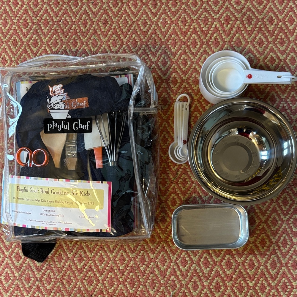 Kids Cooking Set - never used